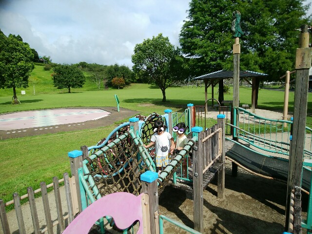 西都市 清水台公園 実は噴水もあり 水遊び みやざきろく