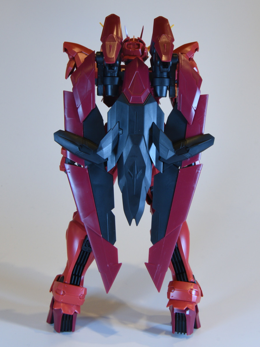 テスタメントガンダムを素組してみました。プレバンでは珍しく