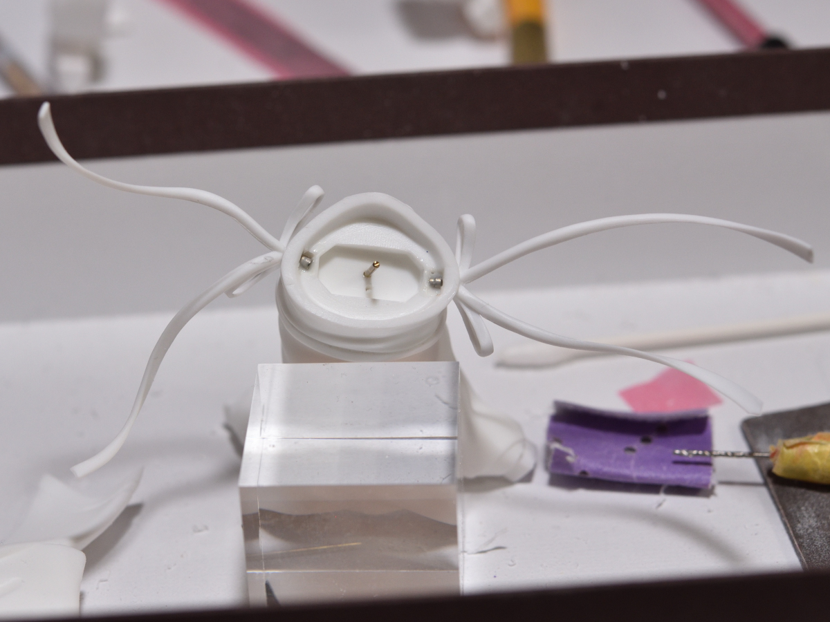 キャストリアリス ガレージキット組立開始です～グリパン氏のね