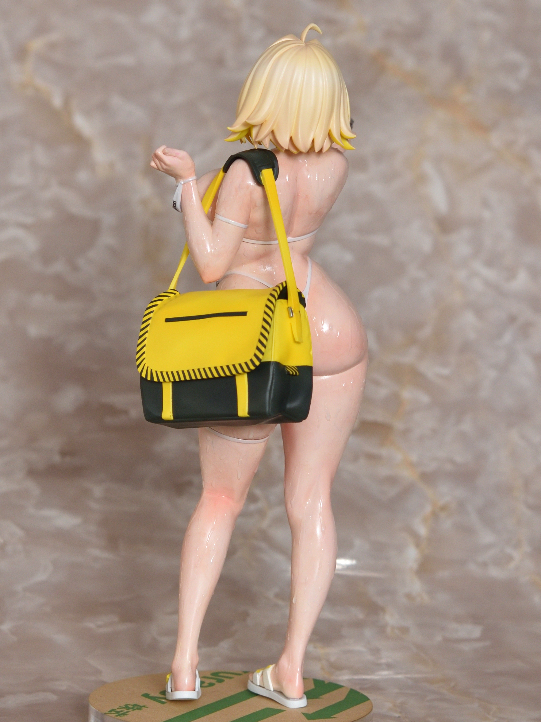 エレグ　水着ver　ガレージキット　Elegg