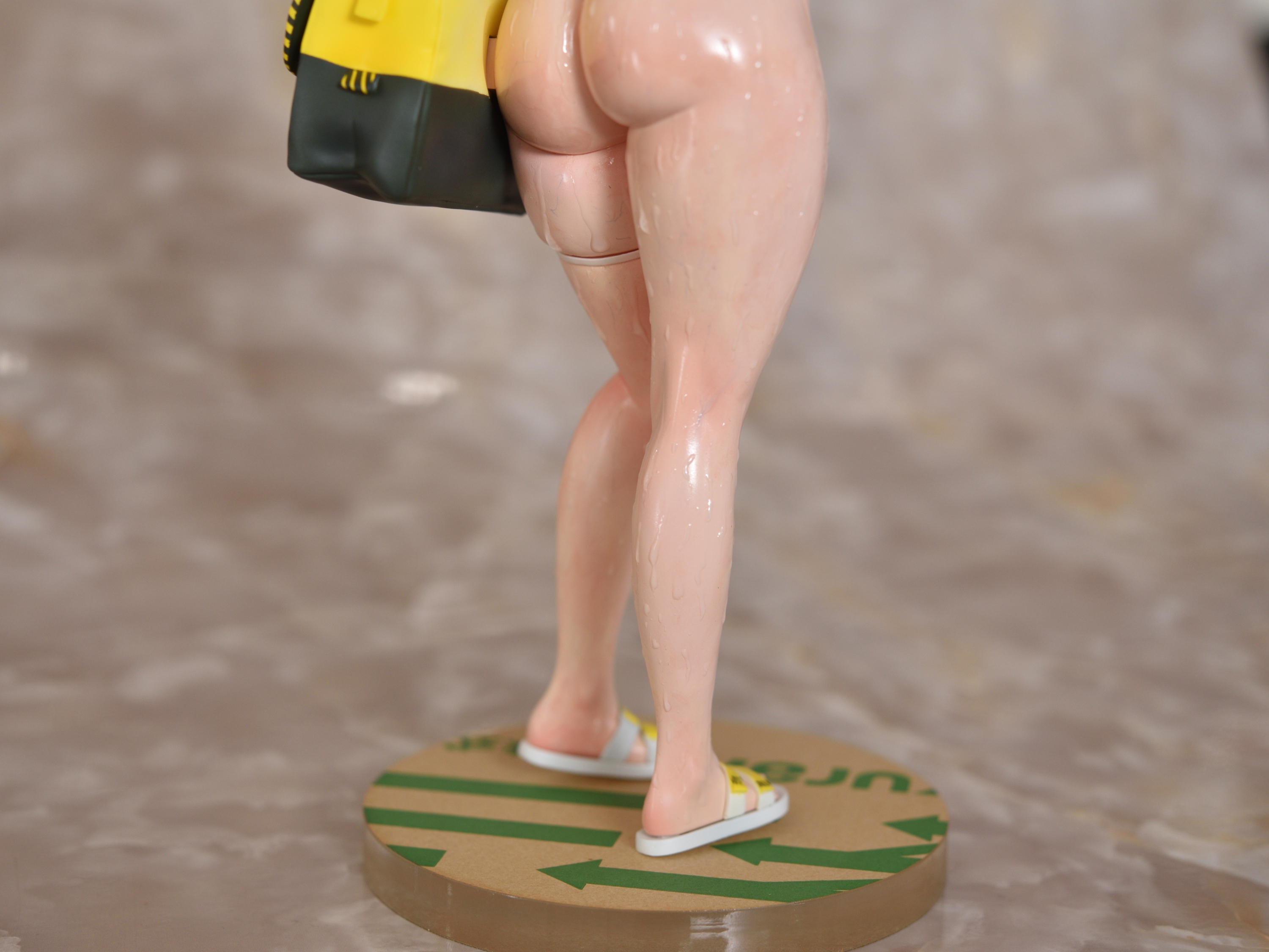エレグ　水着ver　ガレージキット　Elegg