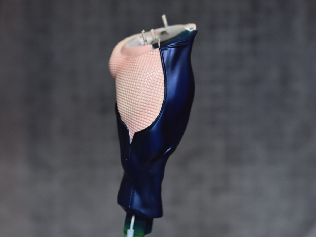 バーゲスト ガレージキット塗装