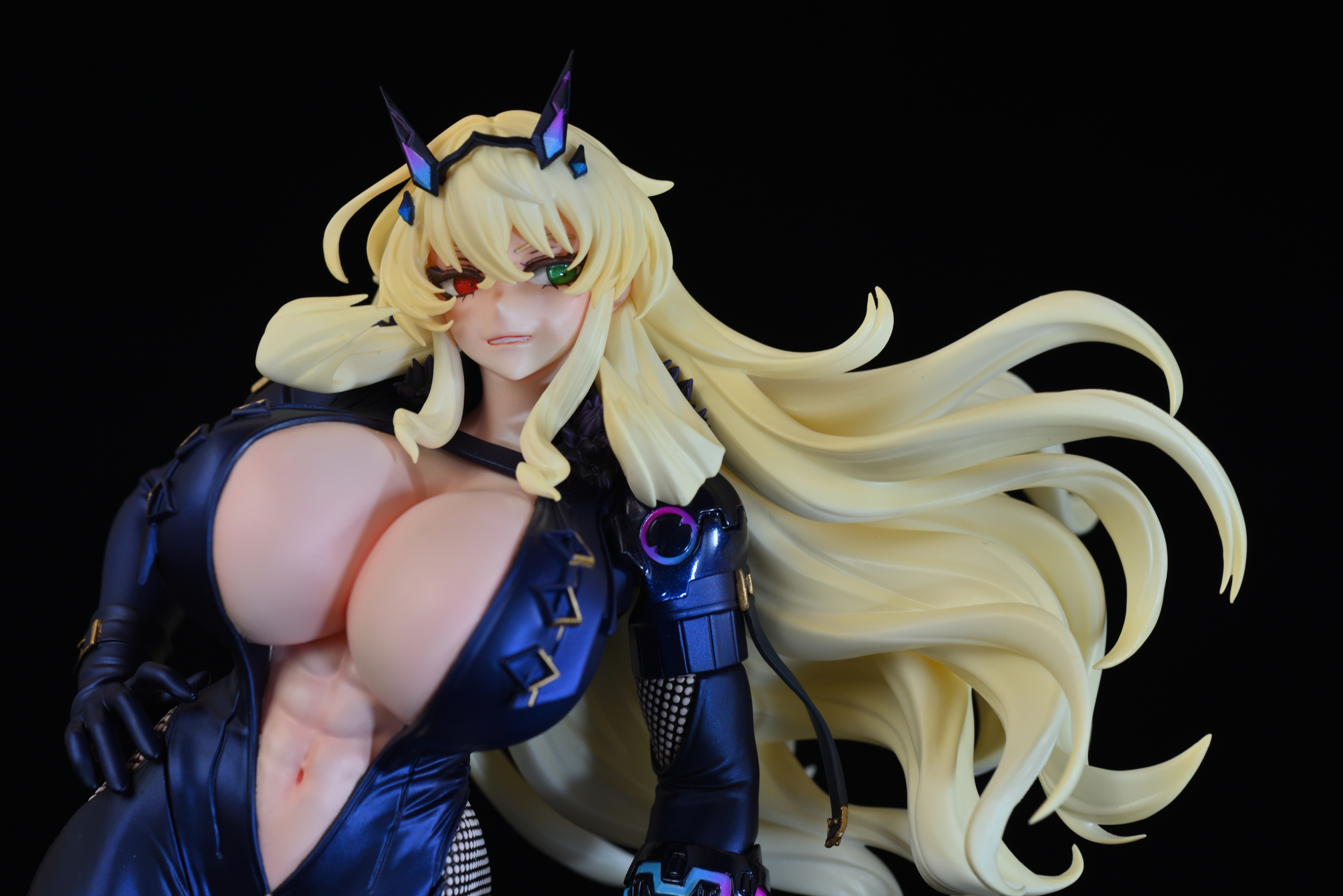 バーゲスト　アイペイント