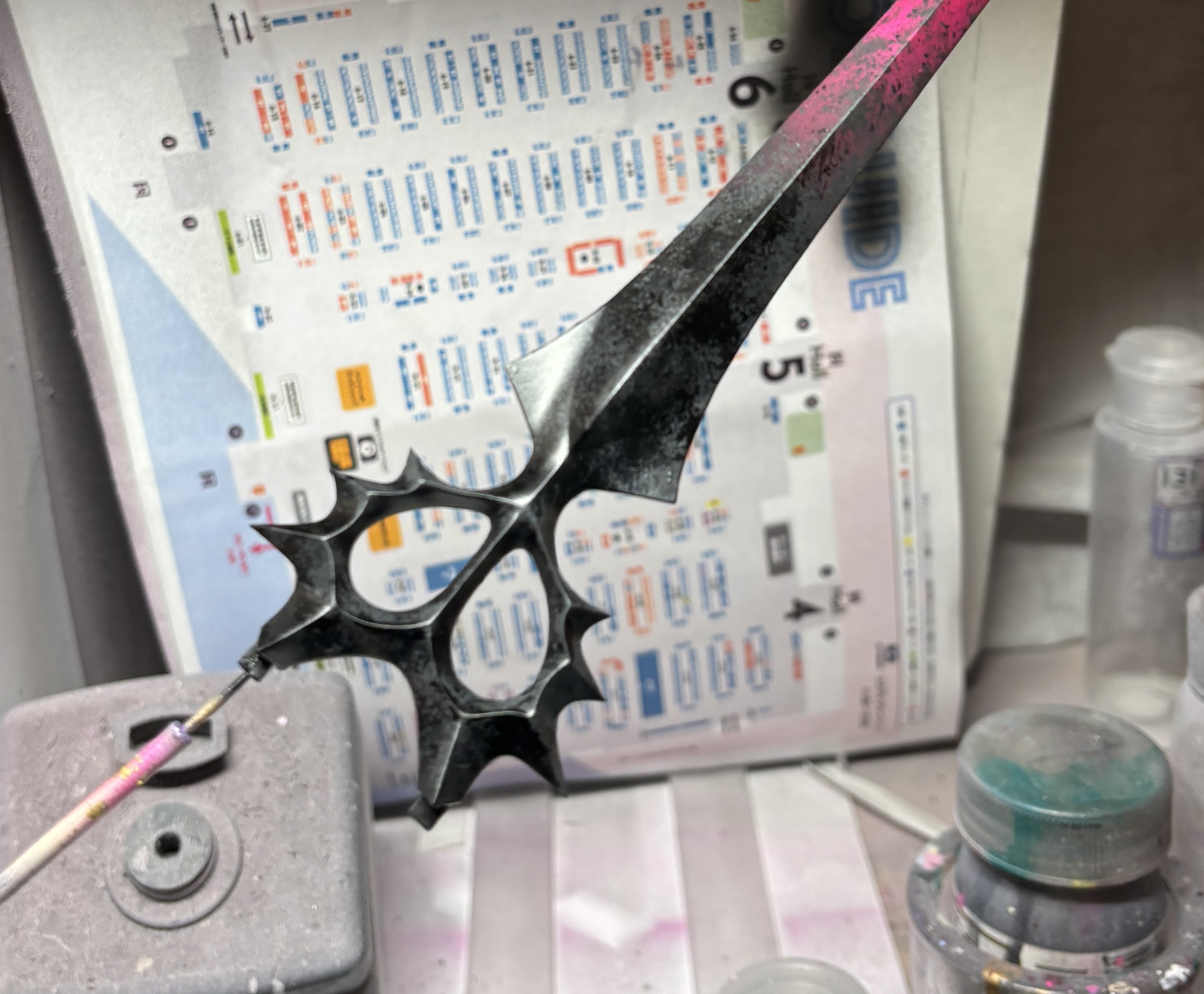 リリス　ガレージキット　塗装　ハサミ