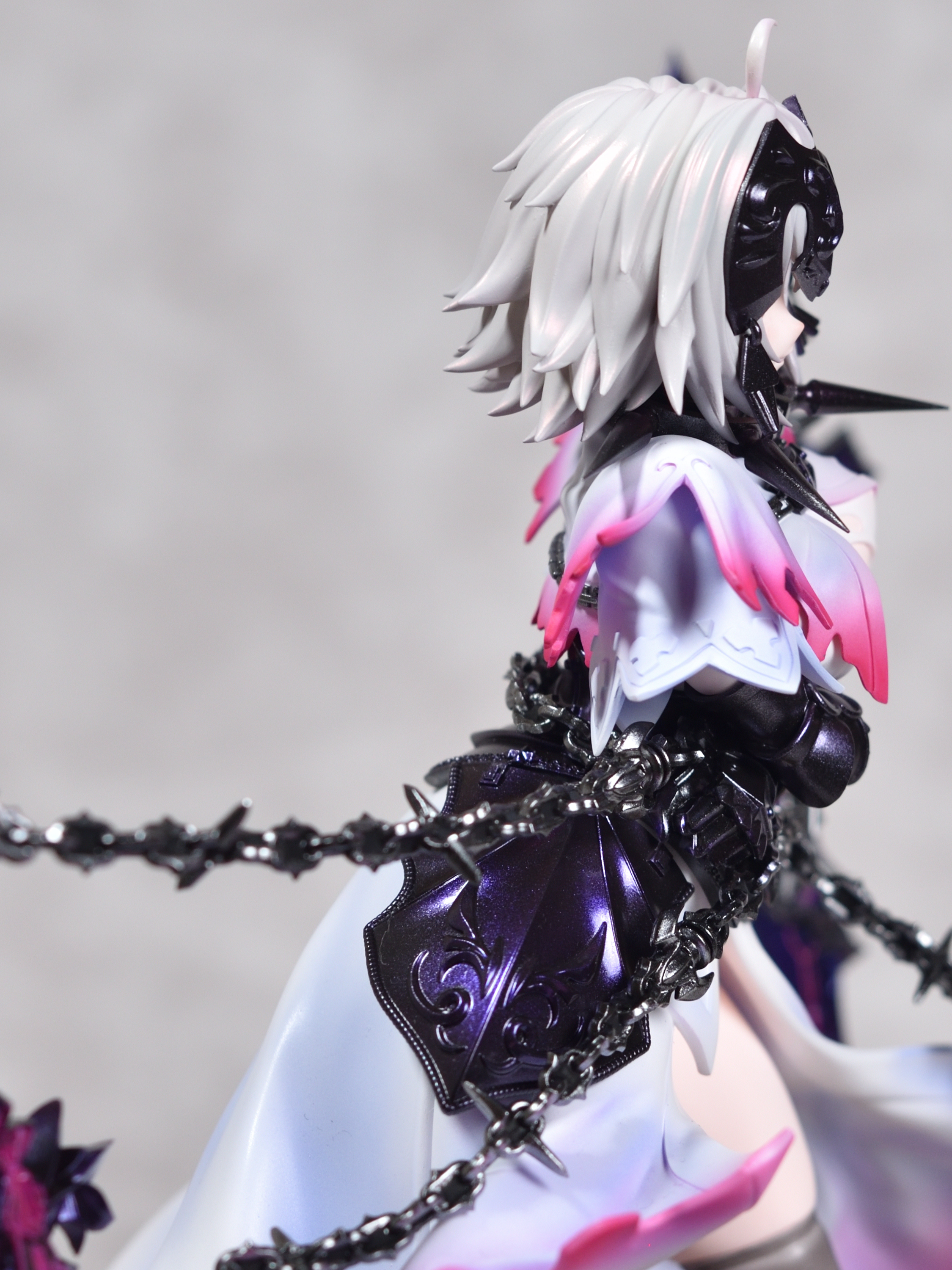 ガレージキット 完成品　フィギュア ジャンヌ　ダルク　オルタ　グリズリーパンダ backend=imagemagick;version=1;
