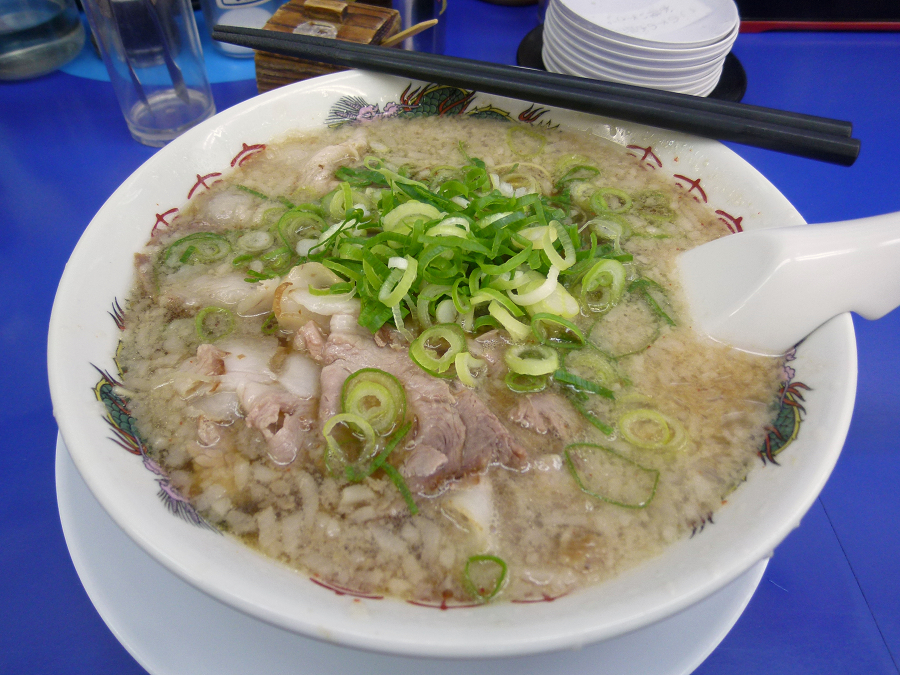 ラーメン　来来亭