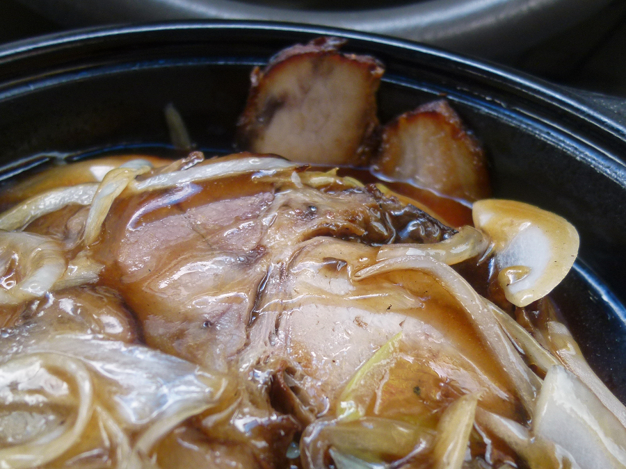 焼豚丼　広東菜館 山珍