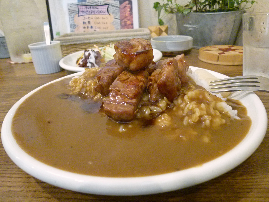 トンテキカレー　ＴＯＮＴＥＫＩ Ｂｌｉｓｓ