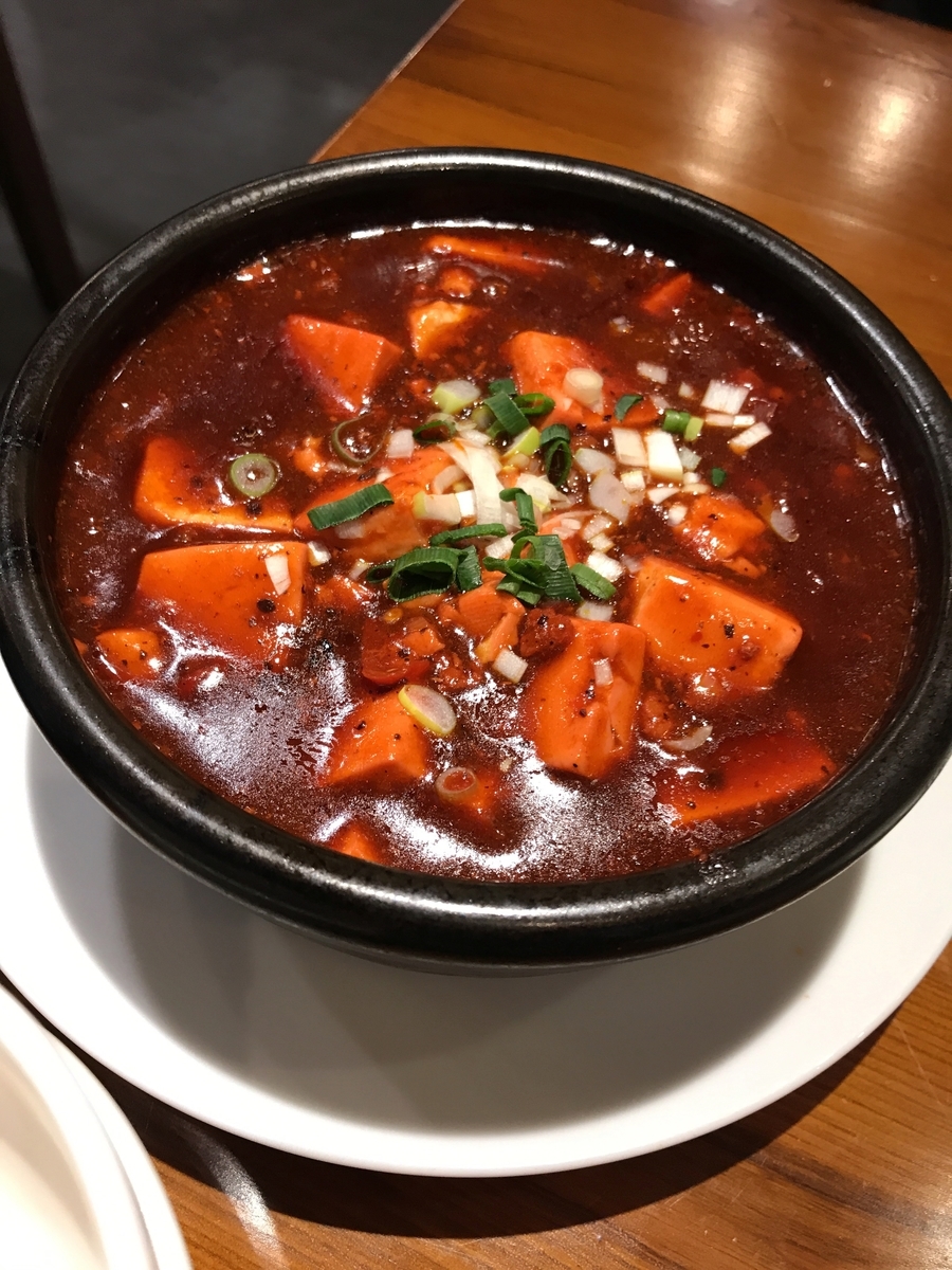 赤麻婆豆腐(750円)