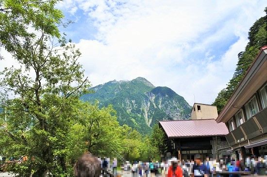 上高地の河童橋周辺