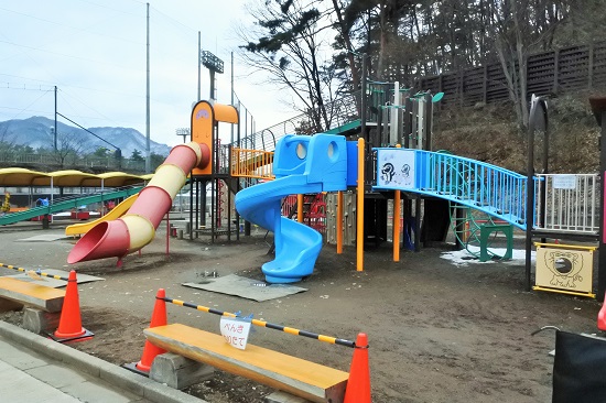 須坂市動物園の遊具