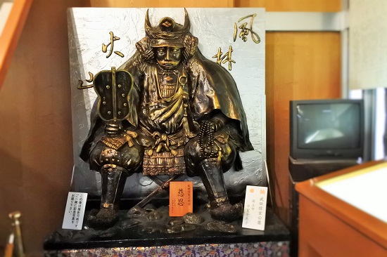 武田神社の記念撮影スポット