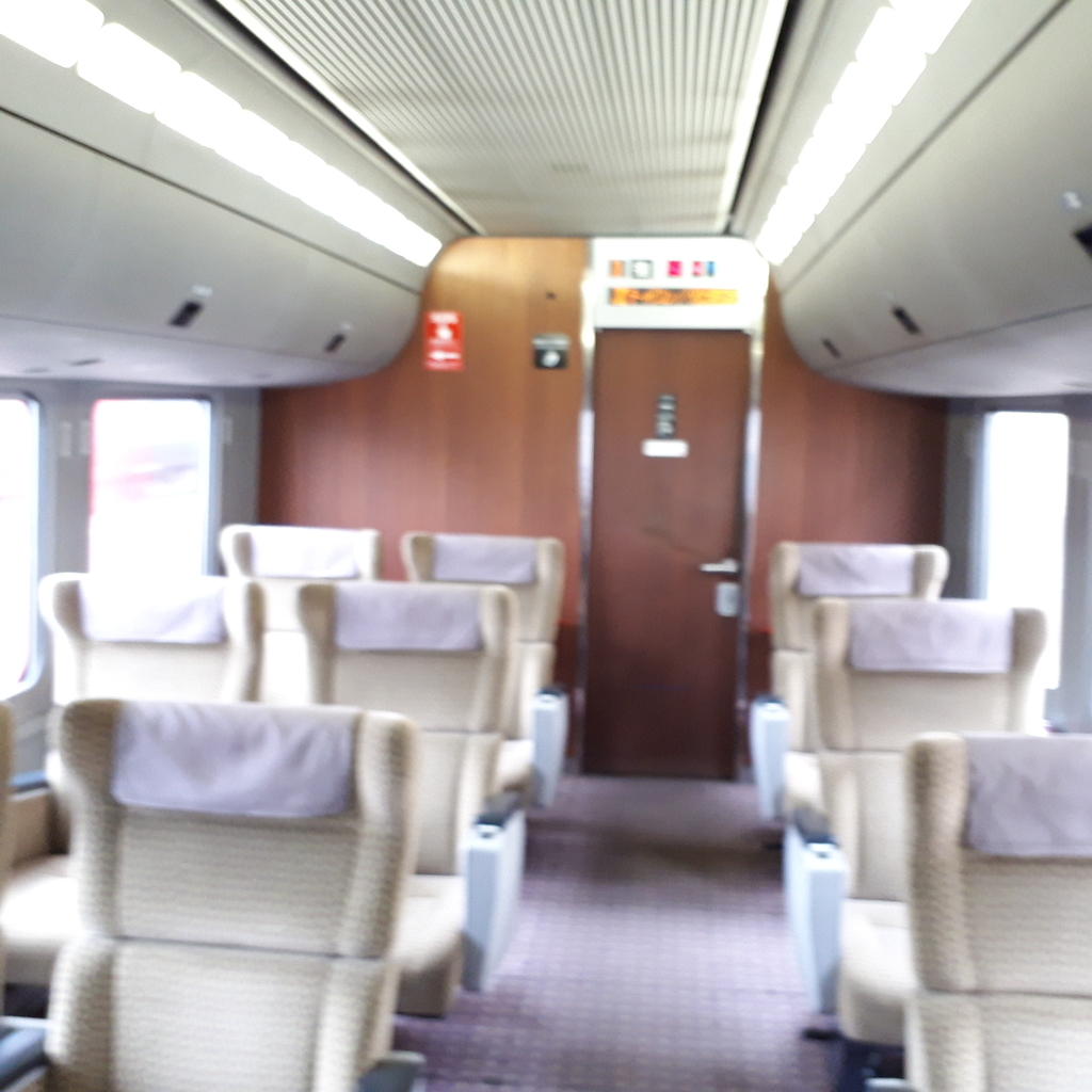 特急 にちりん 787系4両編成 1号車グリーン車