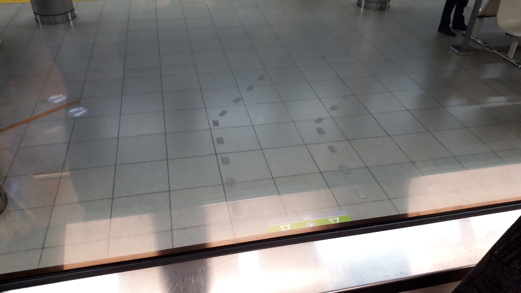 京阪 8000系 ダブルデッカー 2階 車窓