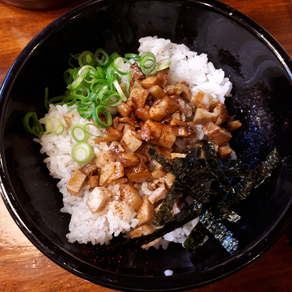 ラーメン虎と龍 東淀川駅前店 チャーシュー丼
