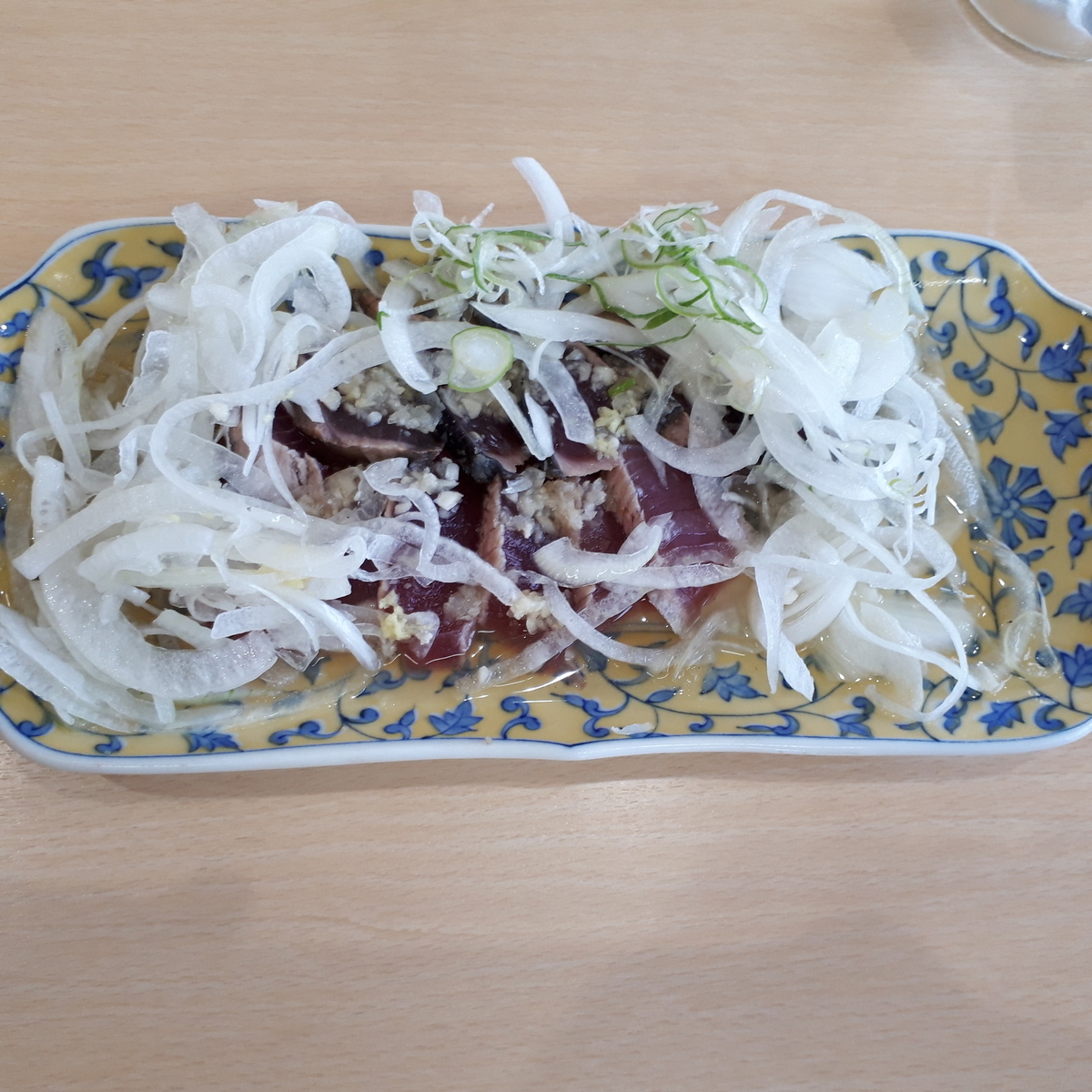 山川駅前 旅館 くり屋 食堂 かつおのたたき