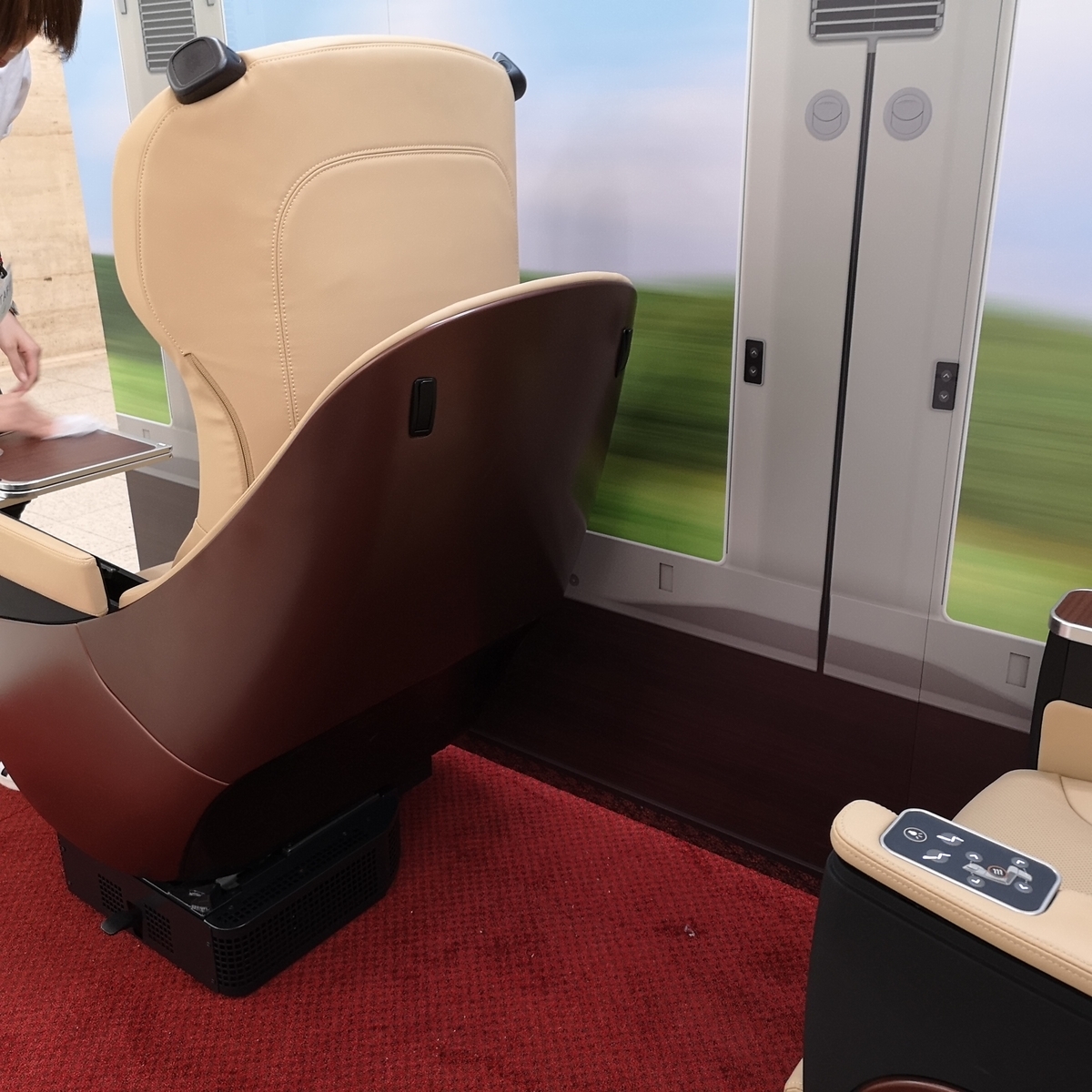 近鉄 80000系 名阪特急 ひのとり プレミアム車両 プレミアムシート