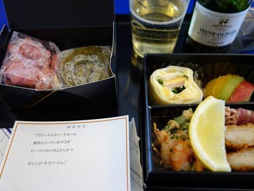 プレミアムクラスの軽食 プレミアムクラスの軽食