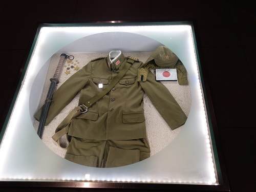 日本の軍服