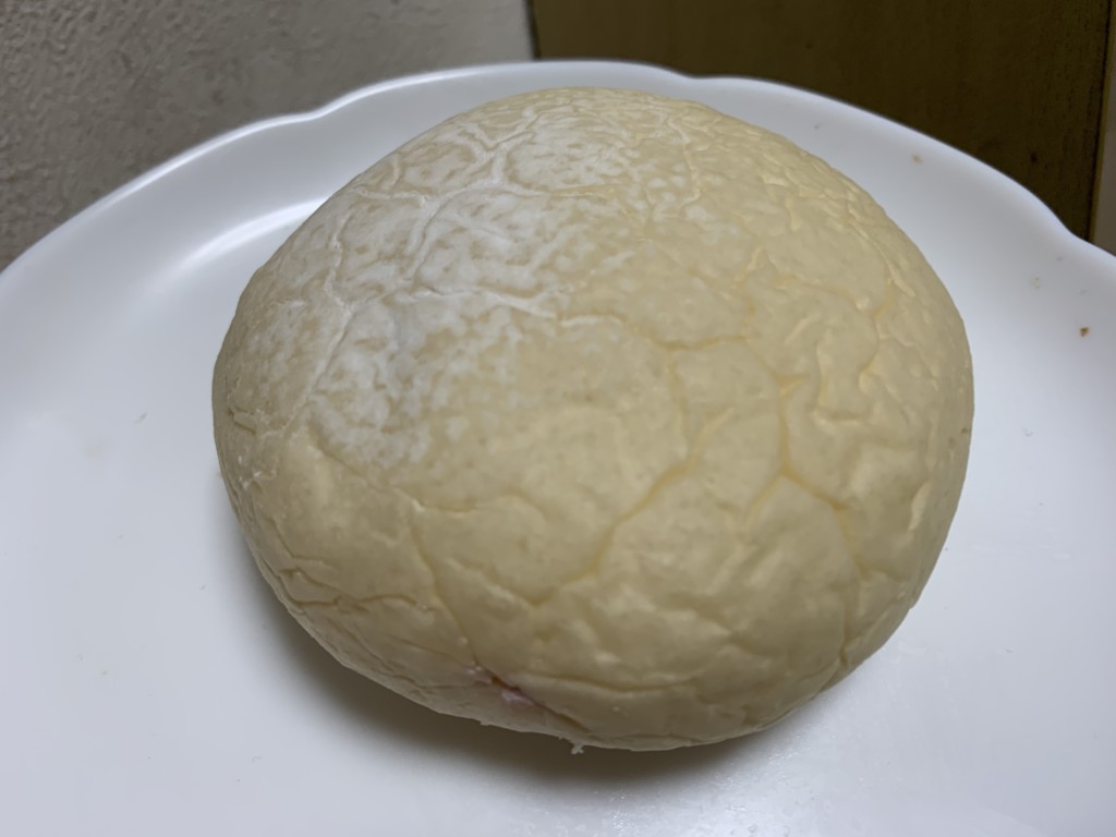 フジパン 大福みたいなホイップあんぱん あまおう苺 