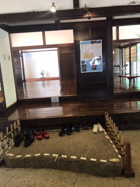 f:id:mjaloha:20180527220555j:plain f:id:mjaloha:20180527220555j:plain