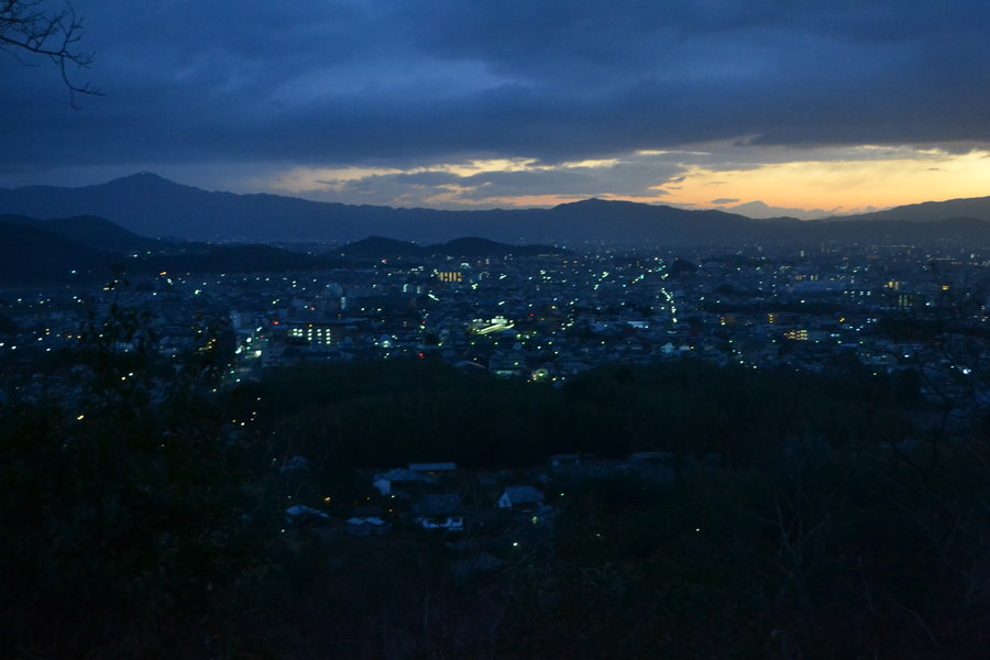 小倉山の初日の出