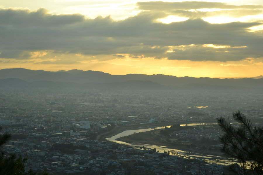 小倉山の初日の出