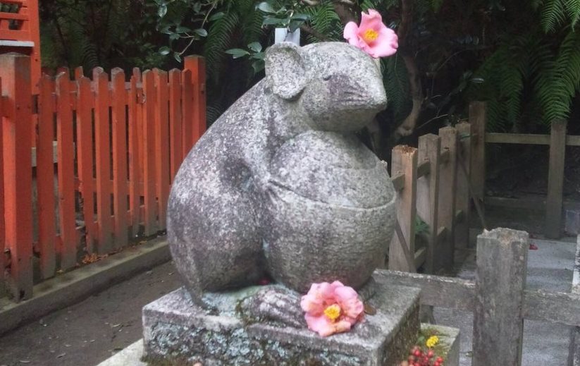 大豊神社の狛鼠