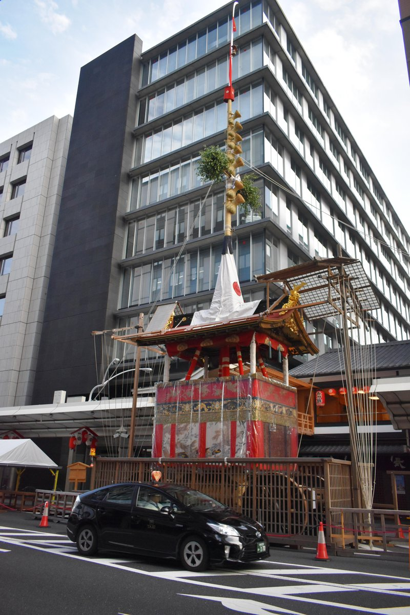 長刀鉾の山鉾建て 2018年7月13日 撮影:MKタクシー