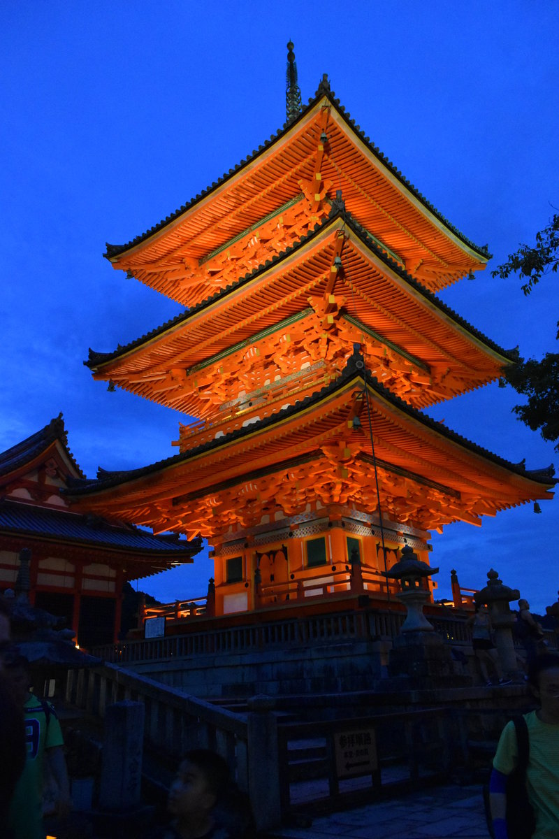 三重塔 2018年8月15日 撮影:MKタクシー