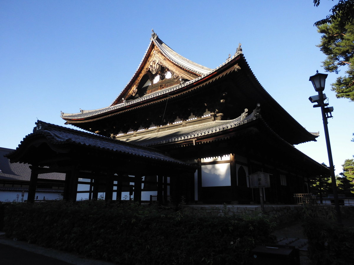 17:34 相国寺 撮影:MKタクシー