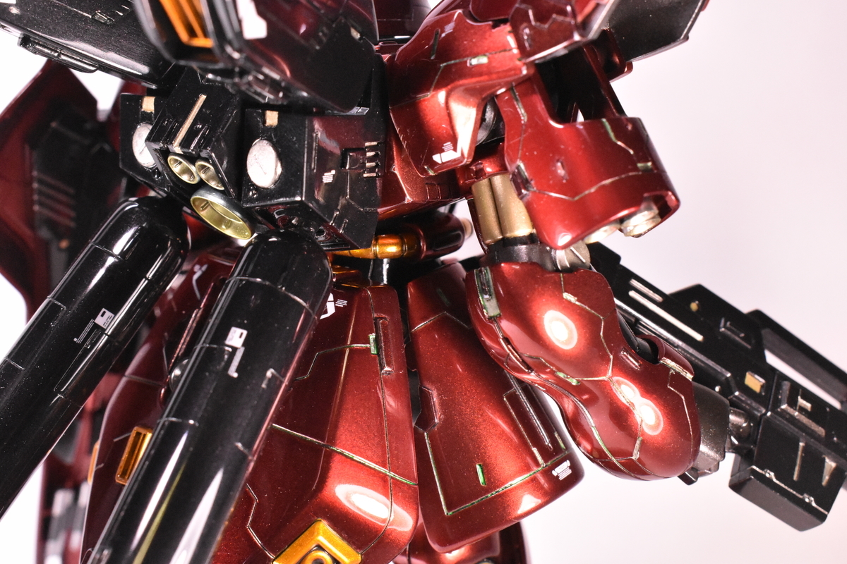 HGサザビー制作記(完) 完成！全キャンディ塗装サザビー - そうねん