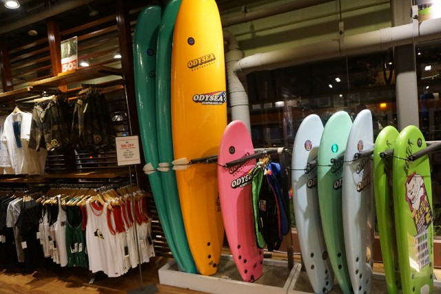 ｸｲｯｸｼﾙﾊﾞｰのﾛｺﾞに隠された秘密を知り ﾜｲｷｷ店に行ってみた 波乗り海道パーリング