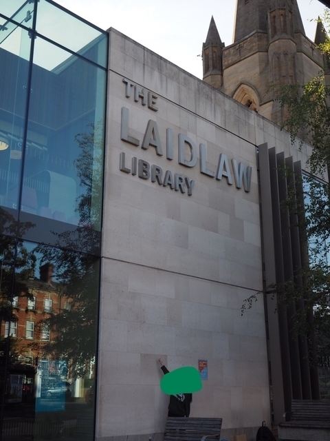 リーズ大学 図書館