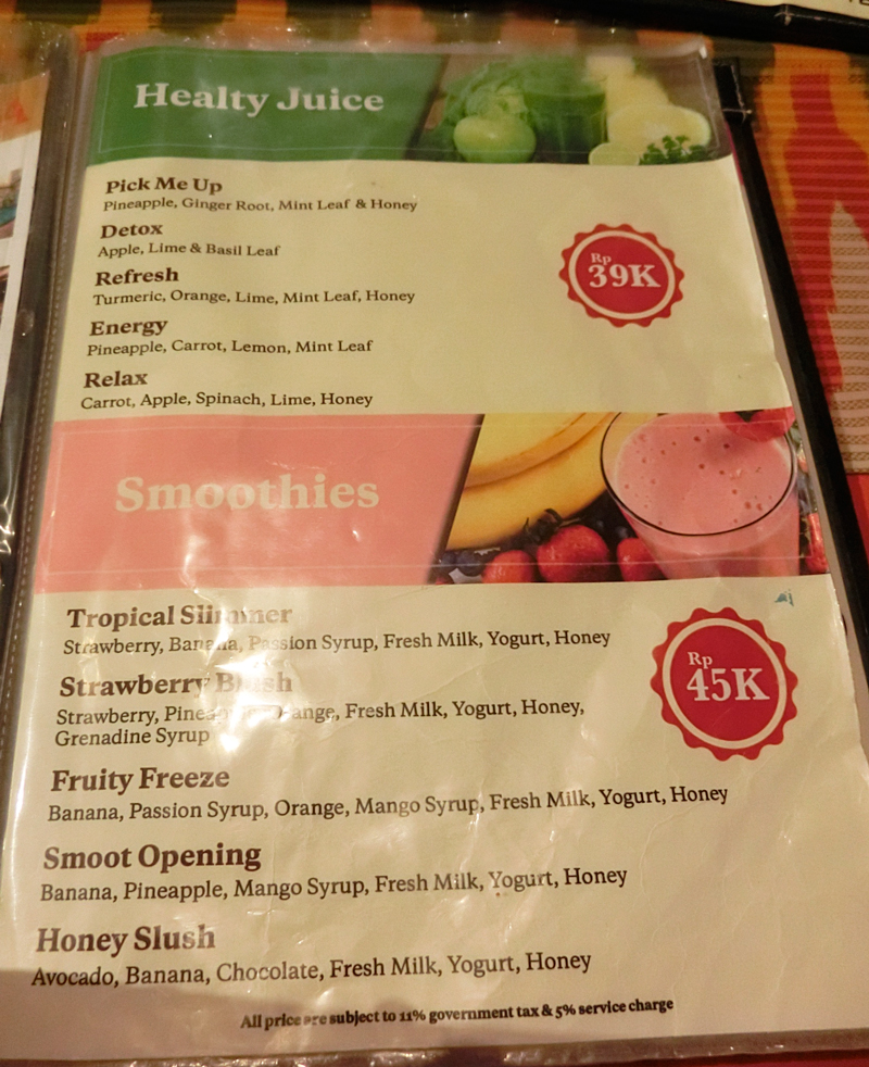 バリ島⑪ 【ヌサドゥア】雰囲気の良いNyoman's Beer Gardenでディナー【ライブあり】 Trip&Cafe