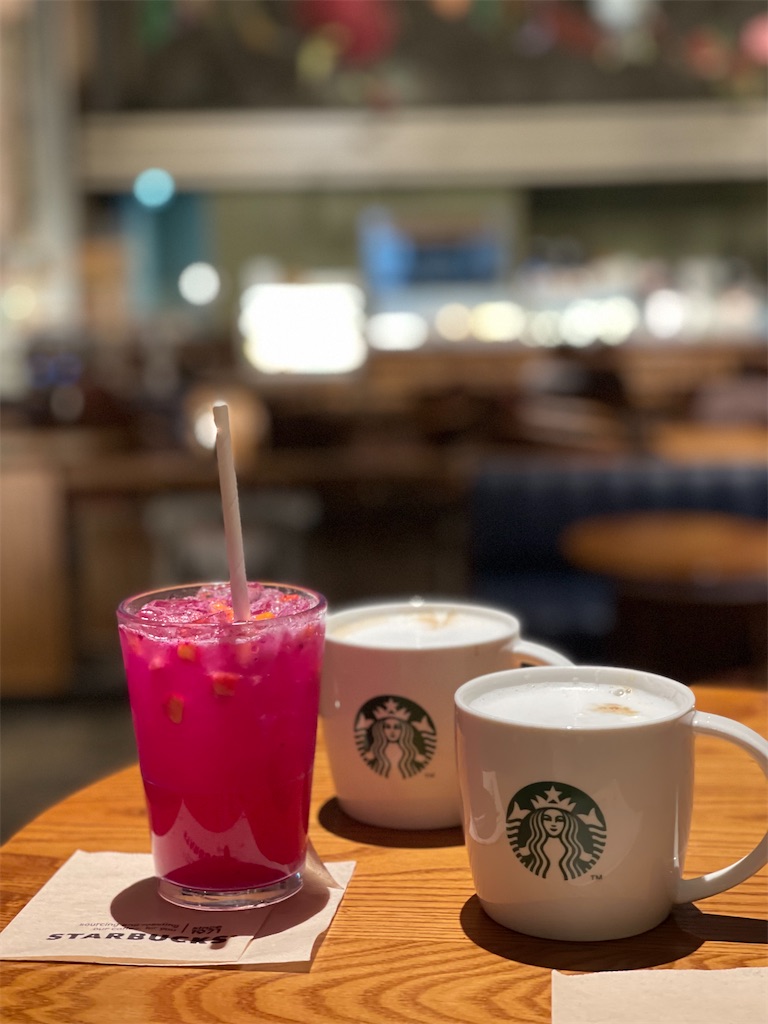 韓国】劇場跡をリノベしたスターバックスコーヒー京東1960店【限定品も