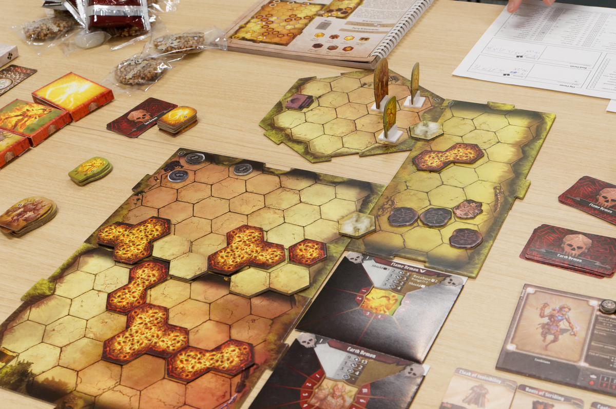 グルームヘイヴン 完全日本語版 ボードゲーム