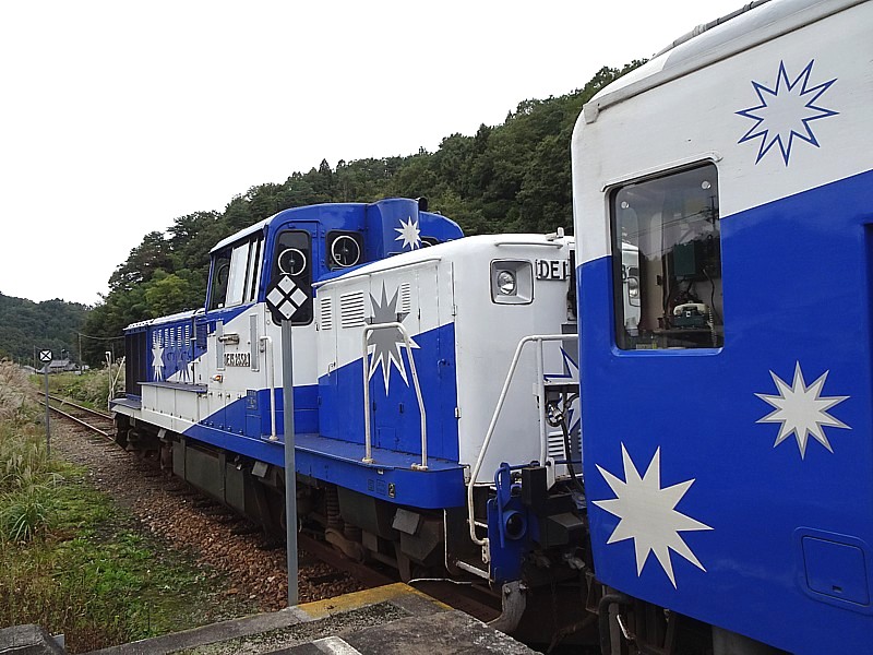 2019/10/21　八川駅　おろち号