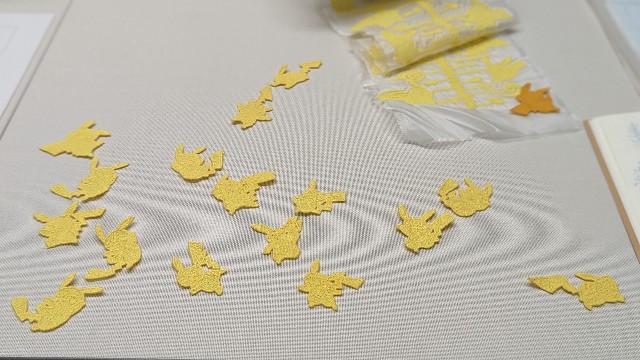 ポケモン ポケモン工芸展 須藤玲子 ピカチュウピアス ゼンマイ