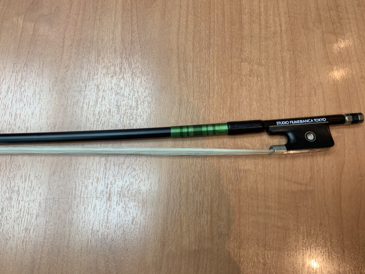 チェロカーボン弓Fiumebianca