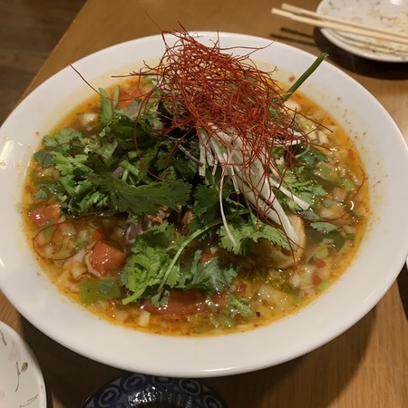 トマト麻辣麺メン