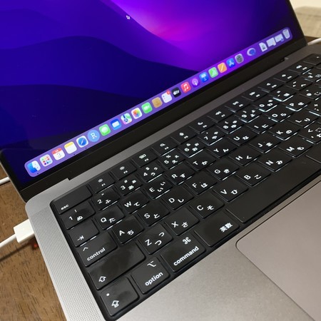 This is my partner from now on... M1 MacBook Pro (14-inch model)