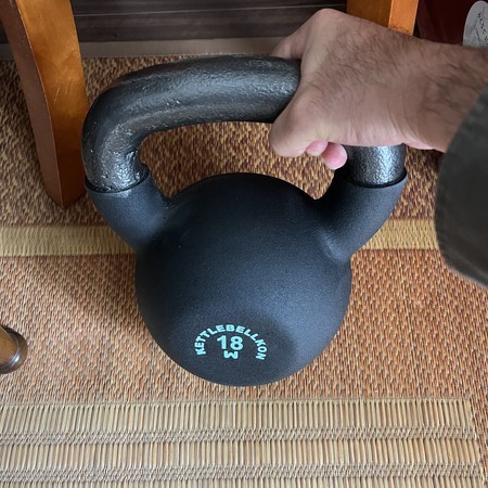 下半身の鍛錬にケトルベル18キロを買ってみた・・・ロシアンスイングに