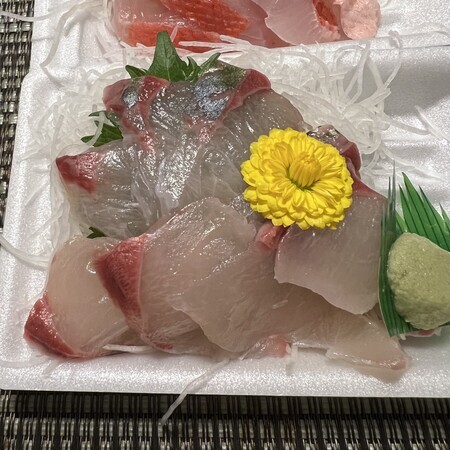 This is a striped horse mackerel ... delicious!