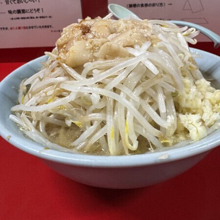 After eating my fill of grilled offal, I ended up eating this forbidden food.