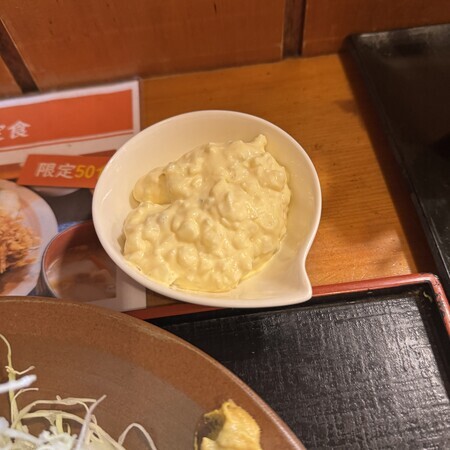 It’s a must with fried oysters, isn’t it… tartar sauce