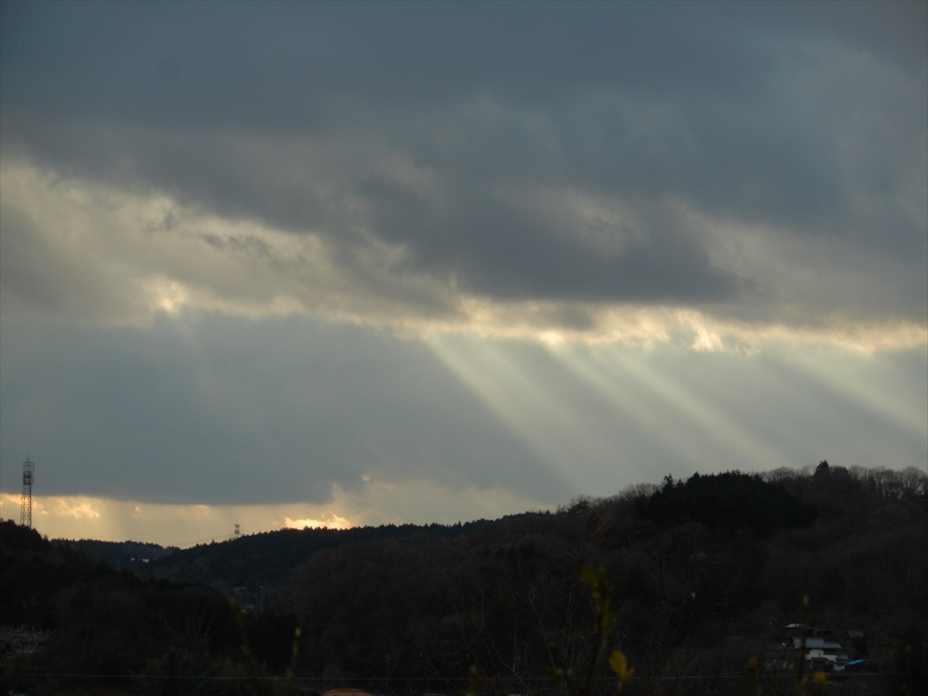 Jacob S Ladder 薄明光線 天使の梯子 Mnumeda S Diary
