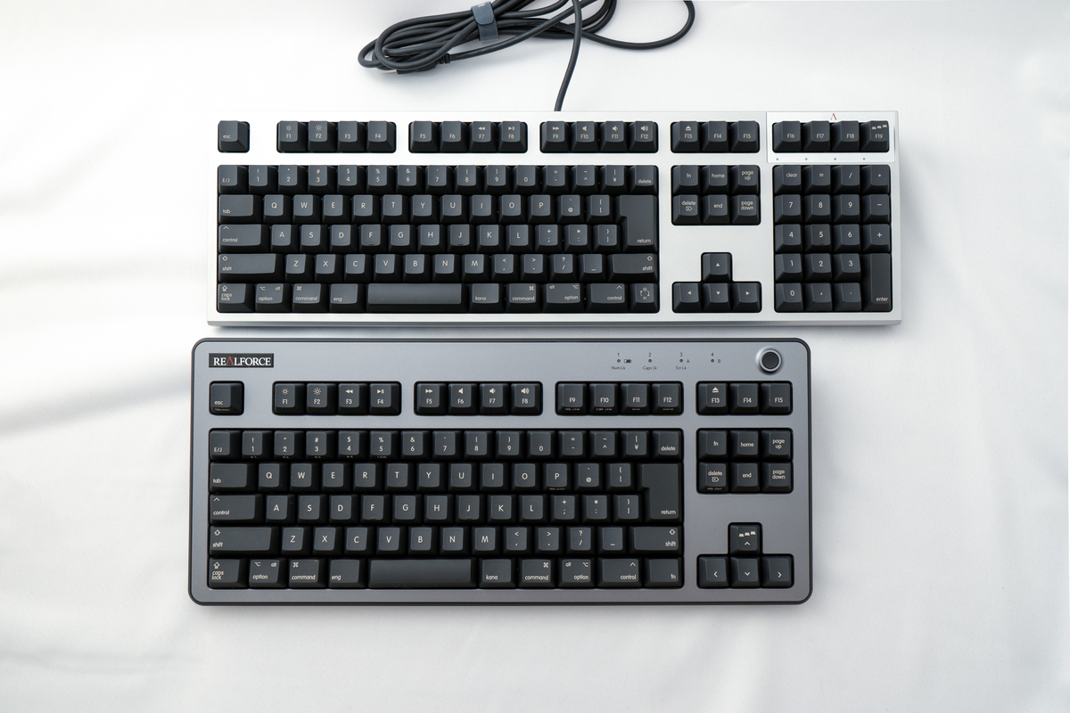 REALFORCE R3 Mac配列モデル「R3HG11」に買い替えました