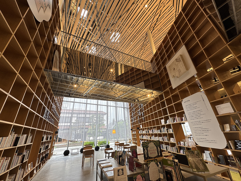 那須塩原市図書館 みるる