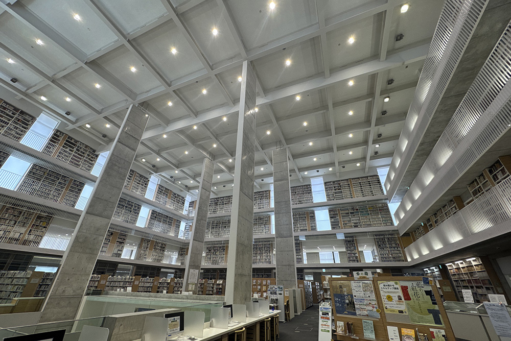 市立米沢図書館